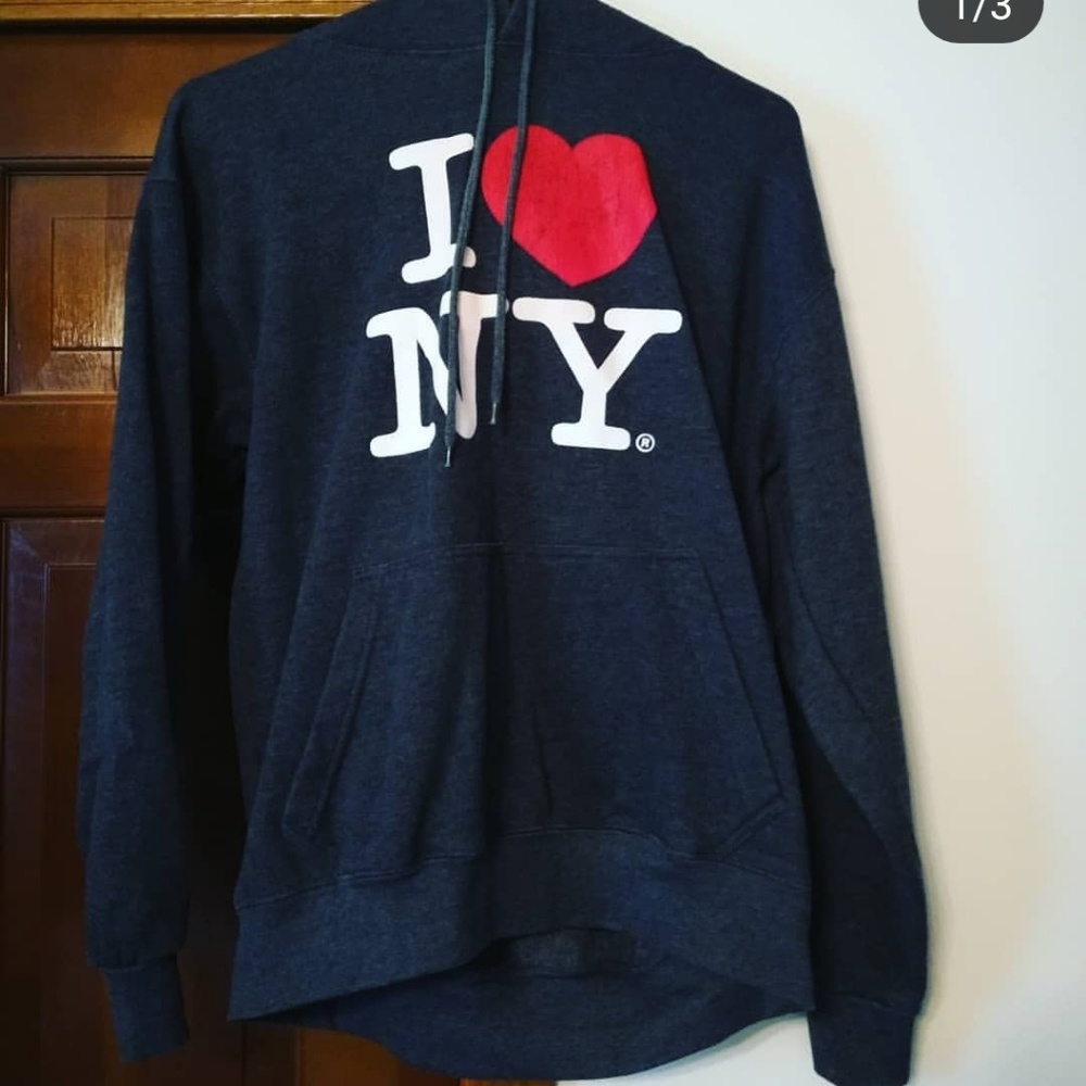 Black Sweatshirt